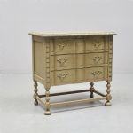 602005 Chest of drawers